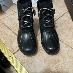 Brand new sperry rain boots